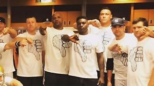 Yankees thumbs down shirt